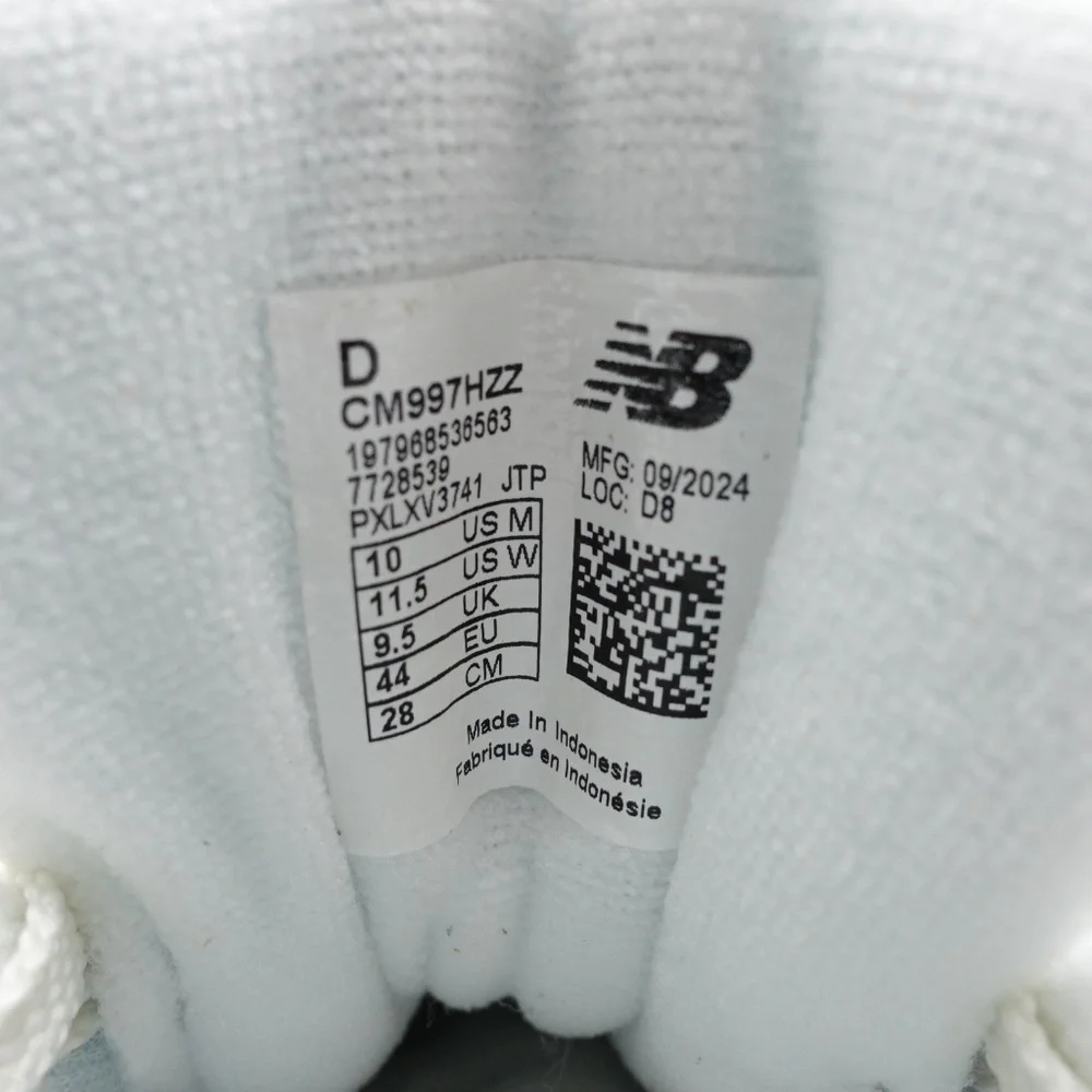 NEW Men's New Balance 997H Cordura Sneakers CM997HZZ Beige/White